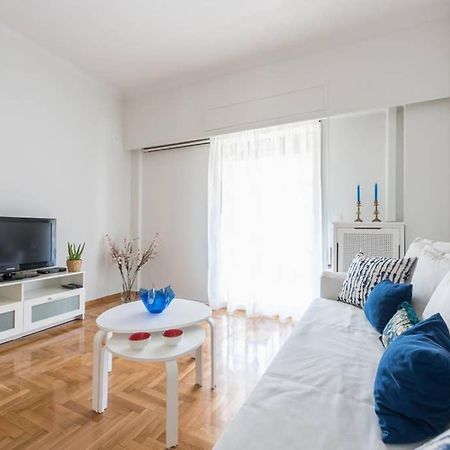 Apartament New! Bright & Remodeled 1Bed Apt 2Min Walk To Acropolis Ateny Zewnętrze zdjęcie