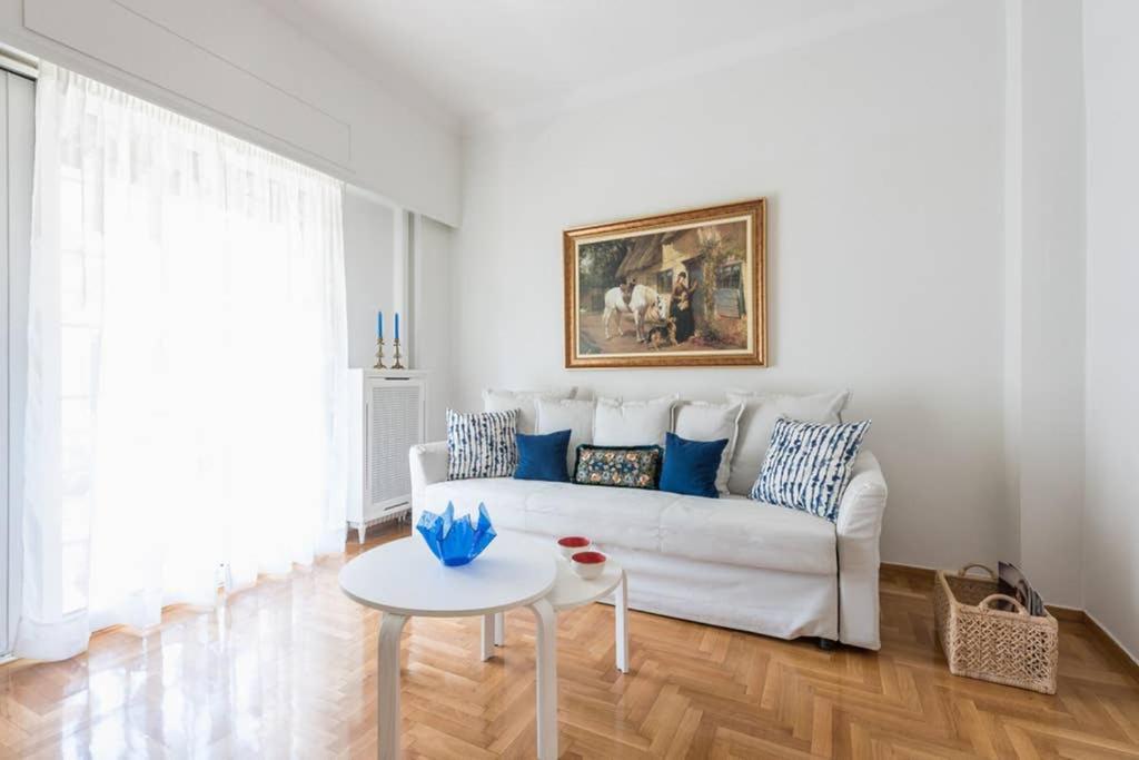 Apartament New! Bright & Remodeled 1Bed Apt 2Min Walk To Acropolis Ateny Zewnętrze zdjęcie