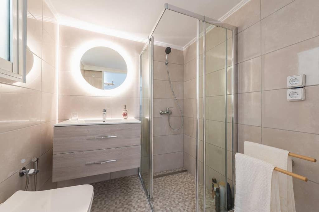 New! Bright & Remodeled 1Bed Apt 2Min Walk To Acropolis Ateny Zewnętrze zdjęcie